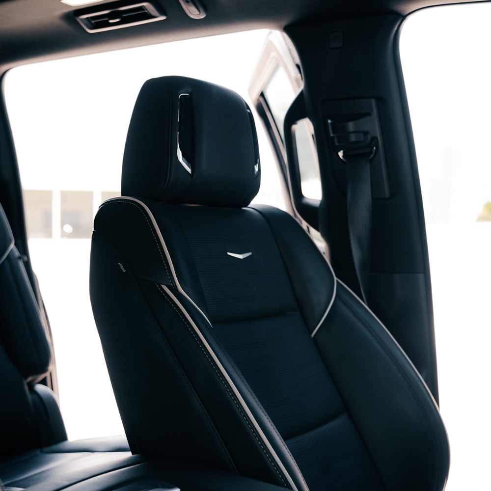 Cadillac Escalade ESV - Image 14